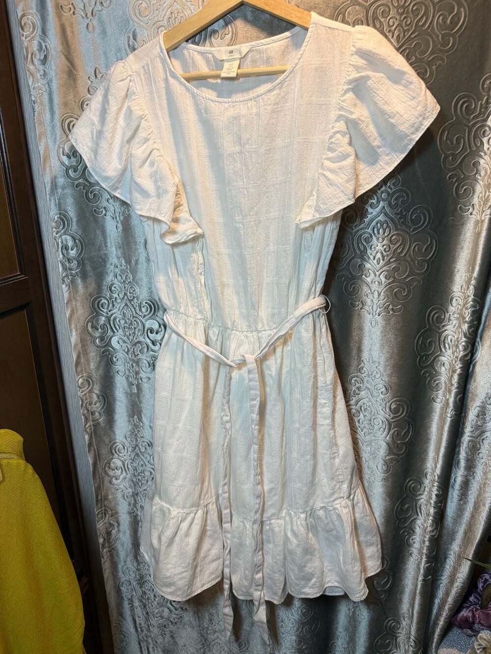H&M L.O.G.G. White Ruffle Sleeve Belted Mini Dress Size M